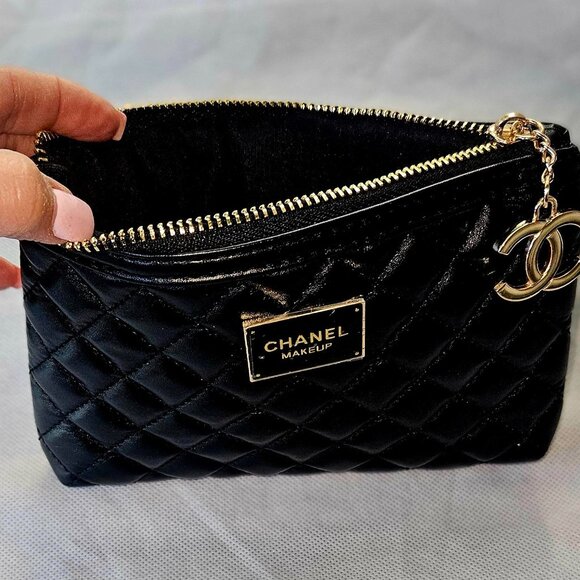Chanel Quilted Pouch (Cosmetic Bag) - Picture 3 of 4